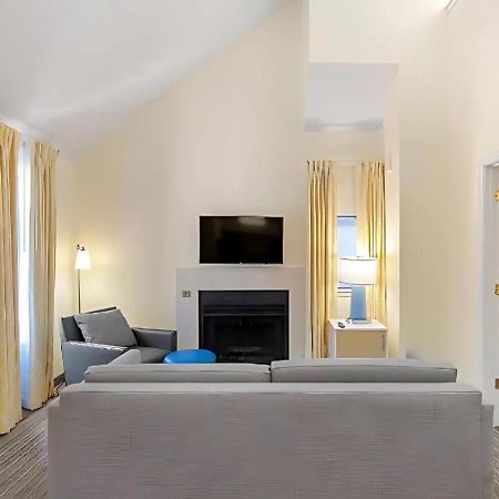 Sonesta Es Suites Cincinnati - Sharonville West Exterior foto